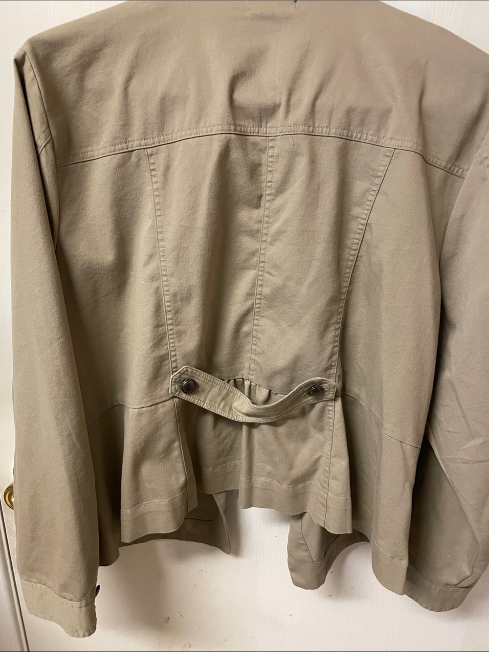 Torrid Light Jacket - Picture 3 of 4